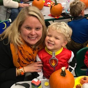 Meet your Posher, Lauren